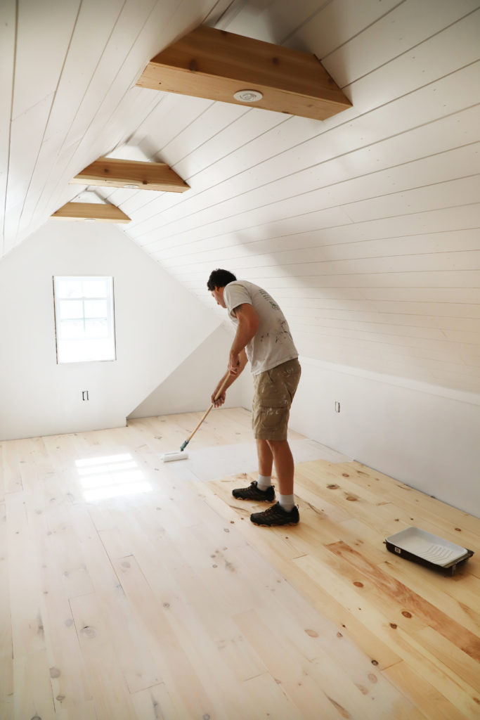 Diy Whitewashed Wood Floors, How To Whitewash A Hardwood Floor
